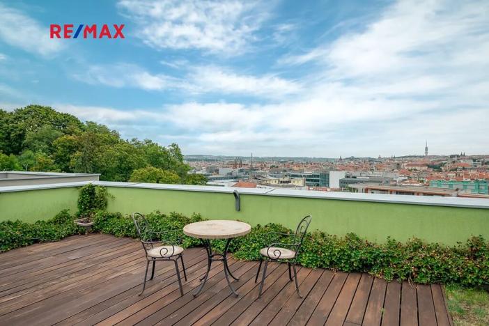 Prodej bytu 4+kk, Praha - Smíchov, Astlova, 187 m2