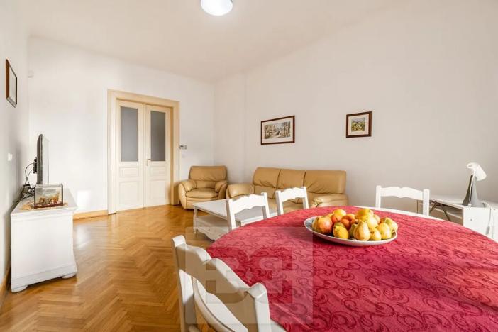 Pronájem bytu 3+1, Praha - Nové Město, Trojická, 95 m2