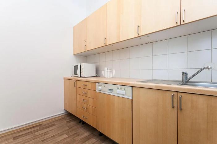 Pronájem kanceláře, Praha - Nové Město, Krakovská, 300 m2