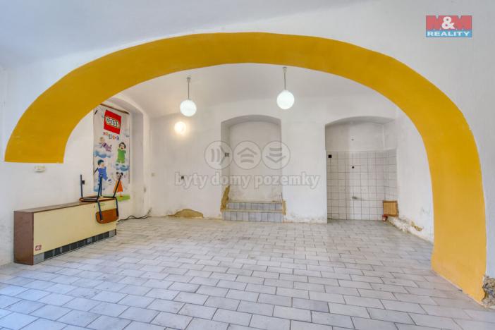Pronájem obchodního prostoru, Kralovice, nám. Osvobození, 80 m2