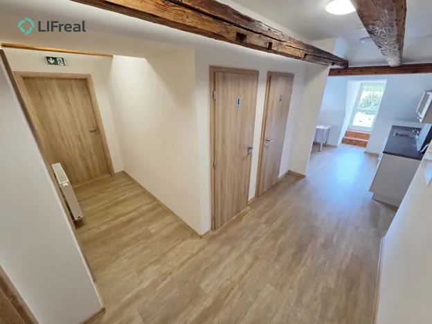 Pronájem kanceláře, Liberec, Bednářská, 194 m2