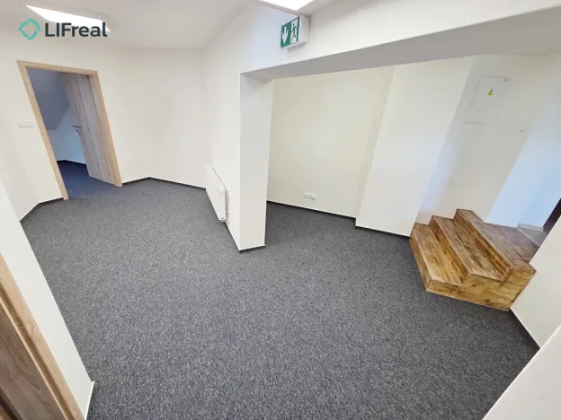 Pronájem kanceláře, Liberec, Bednářská, 194 m2