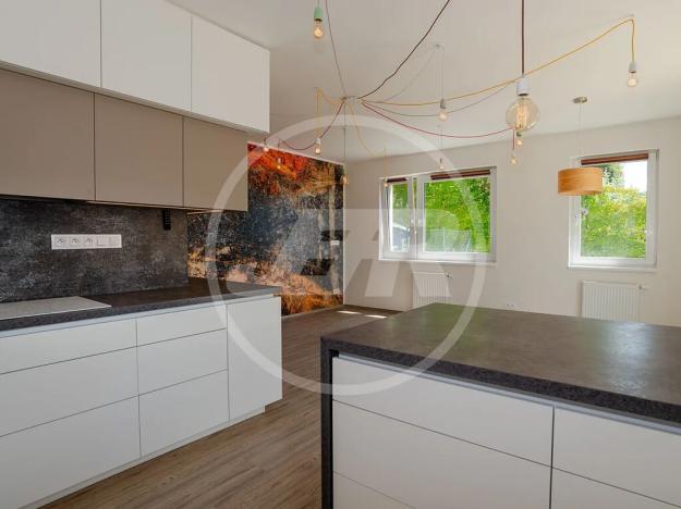 Prodej bytu 4+kk, Praha - Michle, U plynárny, 88 m2