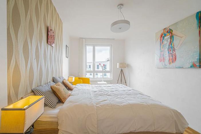 Pronájem bytu 2+kk, Ostrava, Jantarová, 60 m2