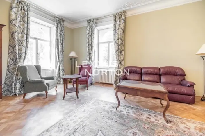 Pronájem vily, Praha - Vokovice, Ke dvoru, 827 m2