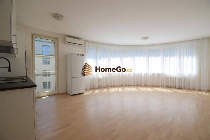 Pronájem bytu 2+kk, Praha - Vinohrady, U Zvonařky, 60 m2