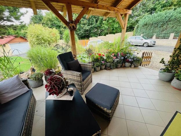 Prodej rodinného domu, Prackovice nad Labem, 190 m2