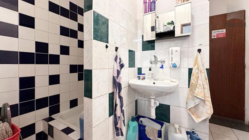 Prodej skladu, Rousínov, Slavkovská, 280 m2