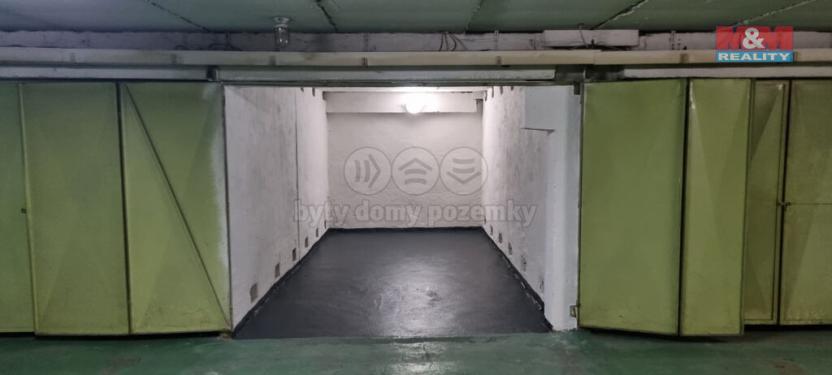 Prodej garáže, Praha - Troja, Písečná, 17 m2