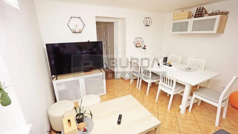 Prodej rodinného domu, Střemy, 240 m2