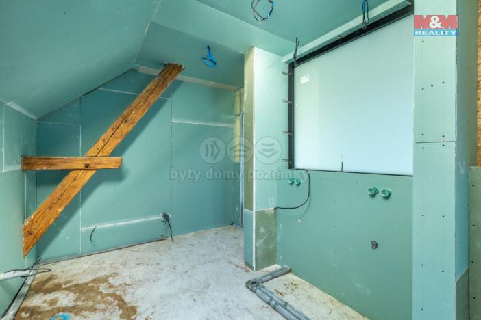 Prodej rodinného domu, Benešov, 327 m2