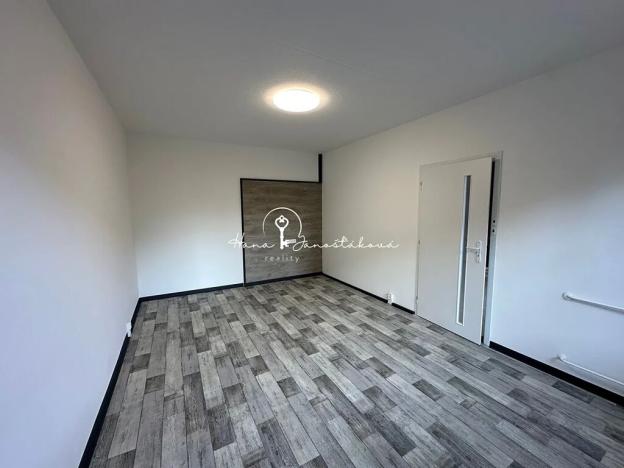 Prodej bytu 3+1, Velešín, Sídliště, 67 m2