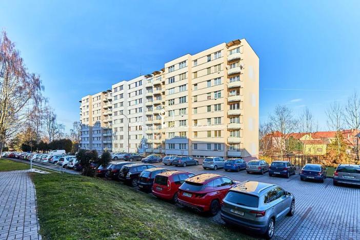 Prodej bytu 3+1, Velešín, Sídliště, 67 m2