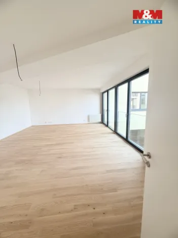 Prodej bytu 1+kk, Praha, Střížkovská, 51 m2