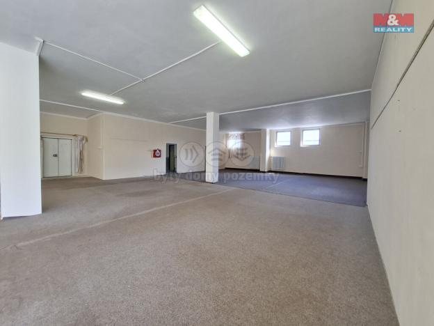 Pronájem obchodního prostoru, Klášterec nad Ohří - Miřetice u Klášterce nad Ohří, 17. listopadu, 828 m2
