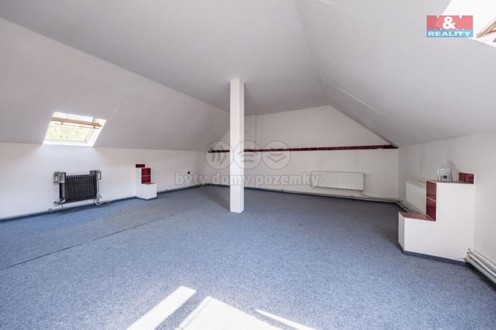 Prodej rodinného domu, Velim - Vítězov, 450 m2