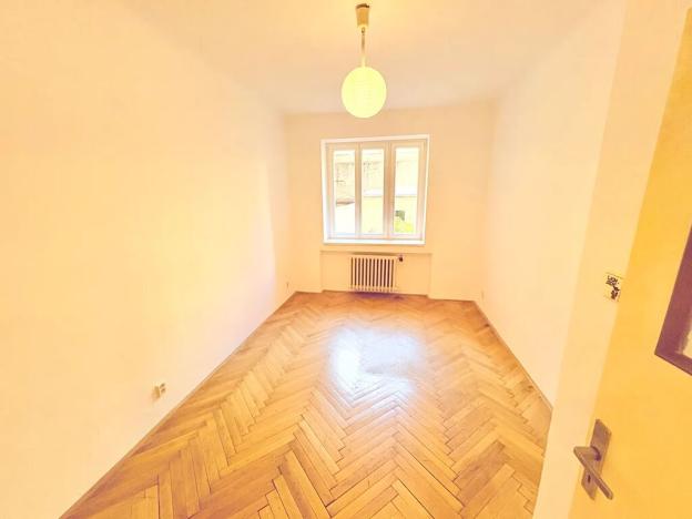 Pronájem bytu 1+kk, Praha - Holešovice, Schnirchova, 20 m2