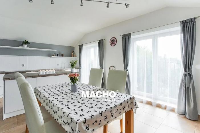 Prodej rodinného domu, Kostelec u Křížků, 353 m2