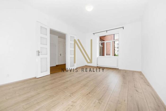 Pronájem bytu 3+1, Plzeň, Klatovská třída, 120 m2