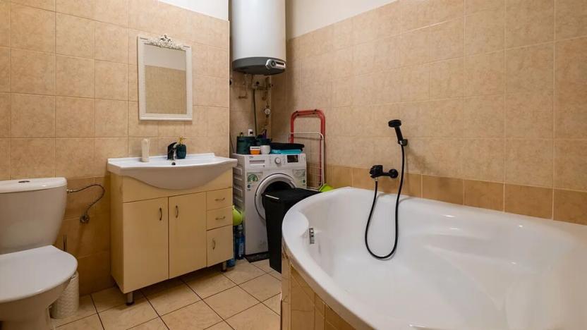 Prodej vícegeneračního domu, Sadská, Husova, 306 m2