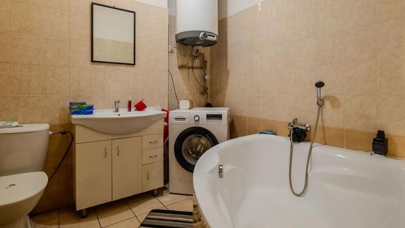 Prodej vícegeneračního domu, Sadská, Husova, 306 m2