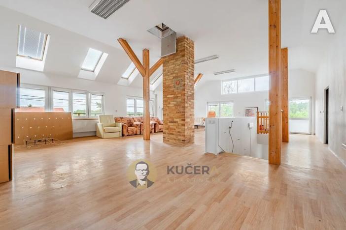 Prodej ubytování, Velká Chmelištná, 550 m2