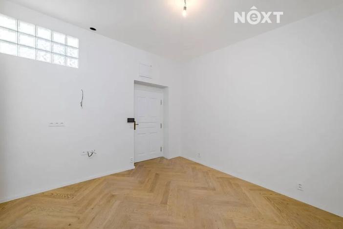 Prodej bytu 2+kk, Praha - Vinohrady, Velehradská, 43 m2