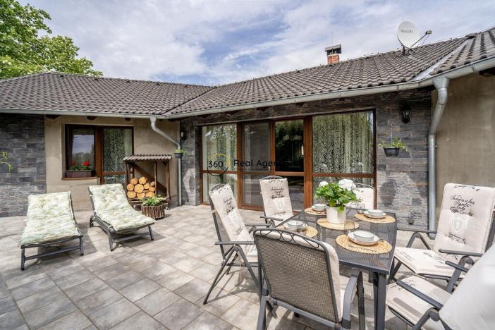 Prodej rodinného domu, Klínec, 262 m2