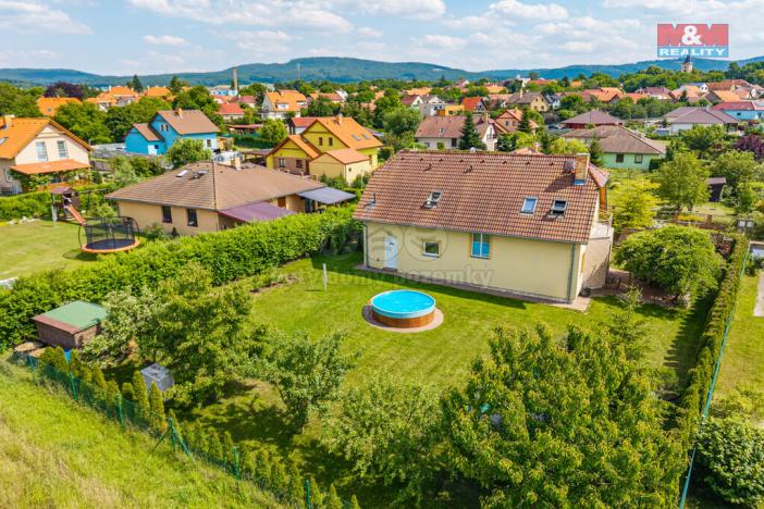 Prodej rodinného domu, Hostomice, Luční, 222 m2