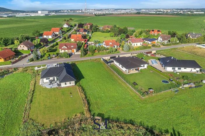 Prodej pozemku pro bydlení, Plazy, 1355 m2