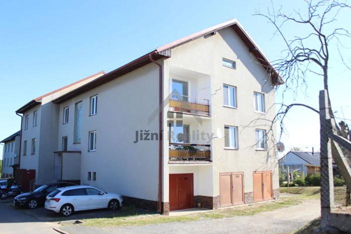 Prodej bytu 4+1, Albrechtice nad Vltavou, 90 m2