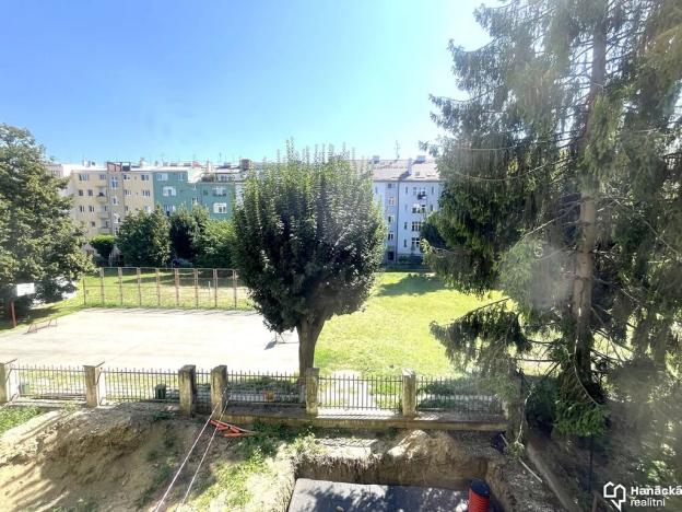 Pronájem bytu 3+1, Olomouc, Wanklova, 96 m2