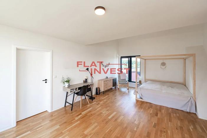 Prodej rodinného domu, Panenské Břežany, Hlavní, 260 m2