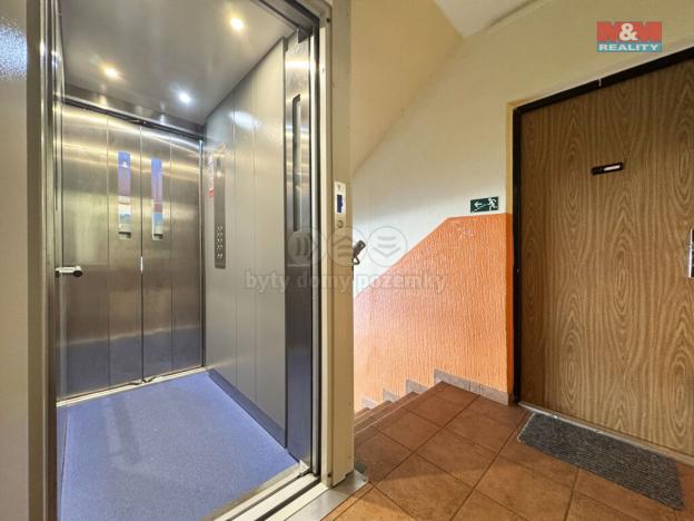 Prodej bytu 3+1, Jáchymov, třída Dukelských hrdinů, 60 m2