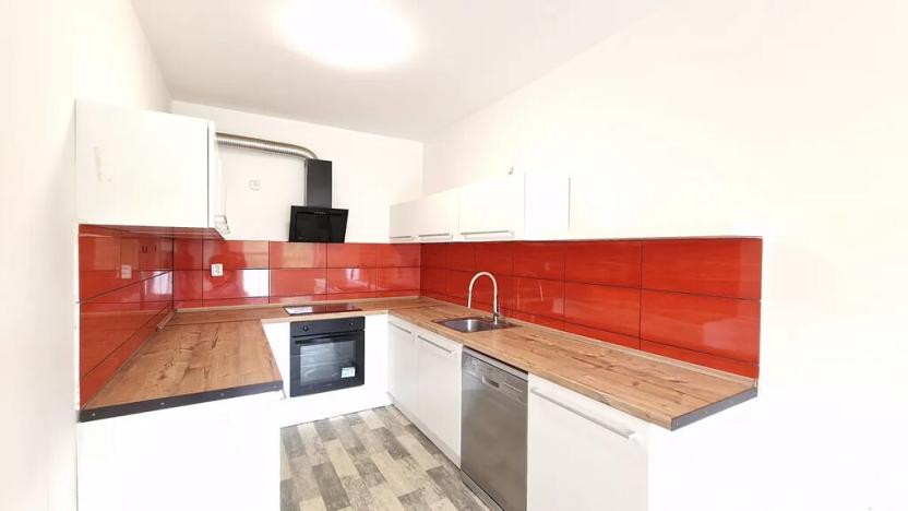 Pronájem bytu 2+kk, Libčice nad Vltavou, Družstevní, 44 m2