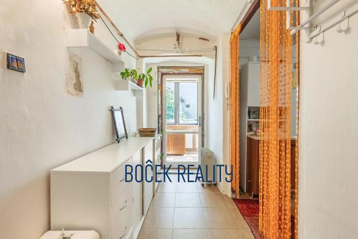 Prodej rodinného domu, Rynholec, nám. 1. máje, 259 m2