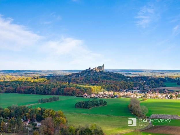 Prodej pozemku pro bydlení, Staré Hradiště, 5910 m2