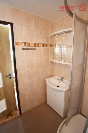 Pronájem bytu 2+1, Klášterec nad Ohří, 17. listopadu, 60 m2