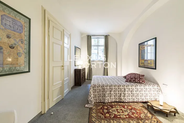 Pronájem bytu 2+kk, Praha - Malá Strana, Vlašská, 92 m2