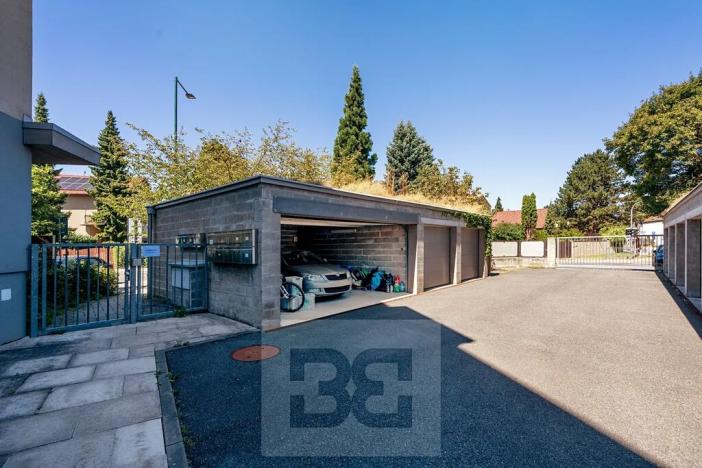 Prodej bytu 6+kk a větší, Průhonice, Uhříněveská, 264 m2