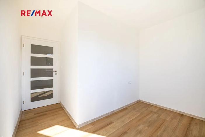 Prodej bytu 2+kk, Praha - Malešice, Chotouňská, 34 m2