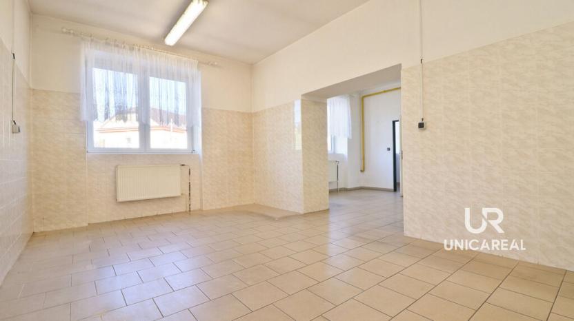 Prodej kanceláře, Letovice, U koupaliště, 834 m2