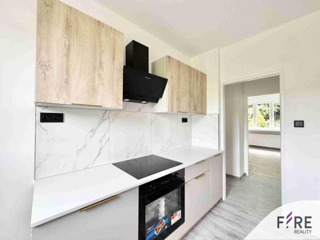 Prodej bytu 3+1, Liberec - Liberec XV-Starý Harcov, Na Skřivanech, 60 m2