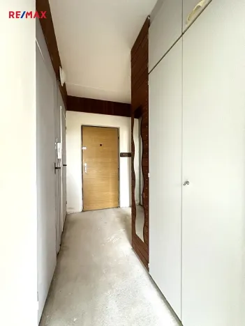 Prodej bytu 1+1, Plzeň, Toužimská, 39 m2