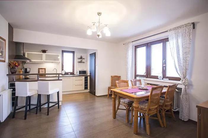 Pronájem bytu 2+1, Tuchoměřice, Pod Lesem, 80 m2