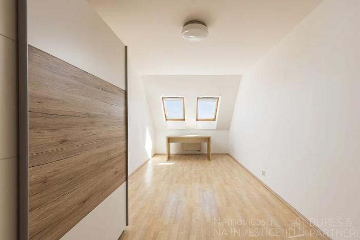 Pronájem bytu 3+kk, Praha - Letňany, Ivančická, 85 m2