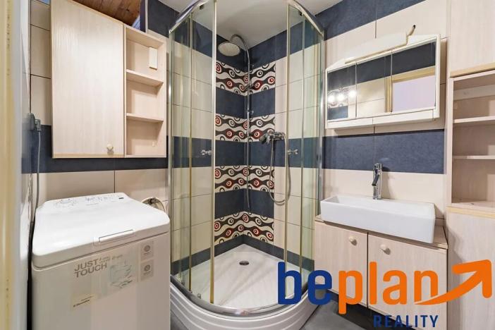 Prodej bytu 3+1, Karlovy Vary, Kvapilova, 83 m2