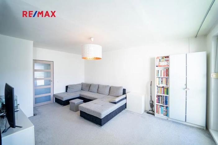 Prodej bytu 4+1, Praha - Řepy, Španielova, 90 m2