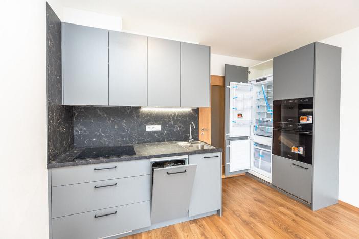 Pronájem bytu 1+kk, Praha - Háje, Výstavní, 34 m2