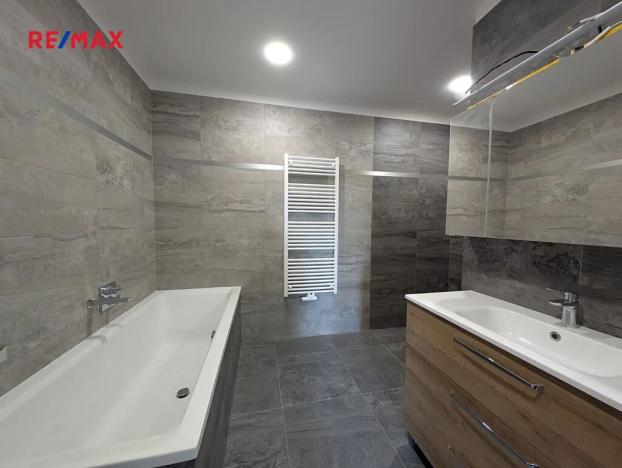 Pronájem bytu 3+kk, Praha - Vršovice, Na louži, 97 m2